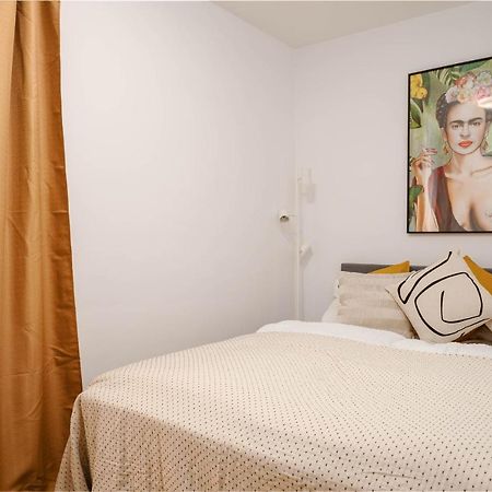 King Bed Home, Next To Akh Michelbeuern Viena Exterior foto